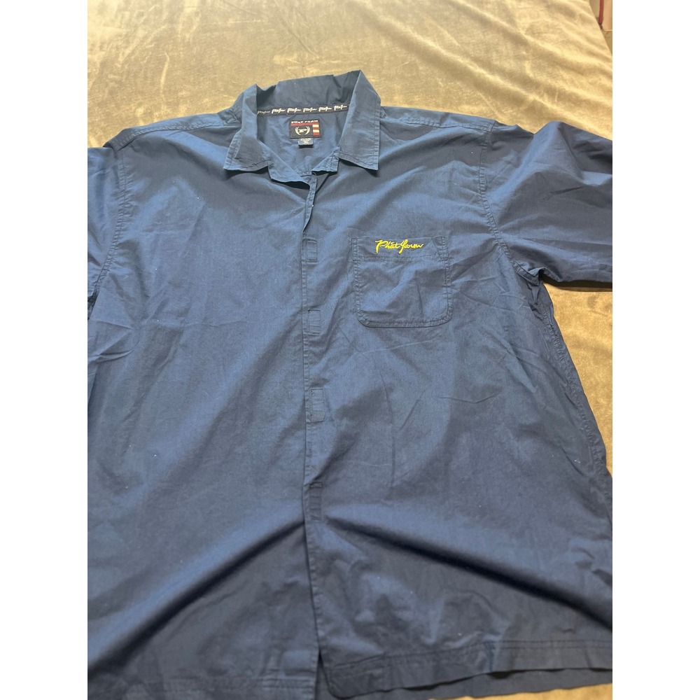 Phat Farm Men's XL Button Down Short Sleeve Shirt Casual Blue Embroidered